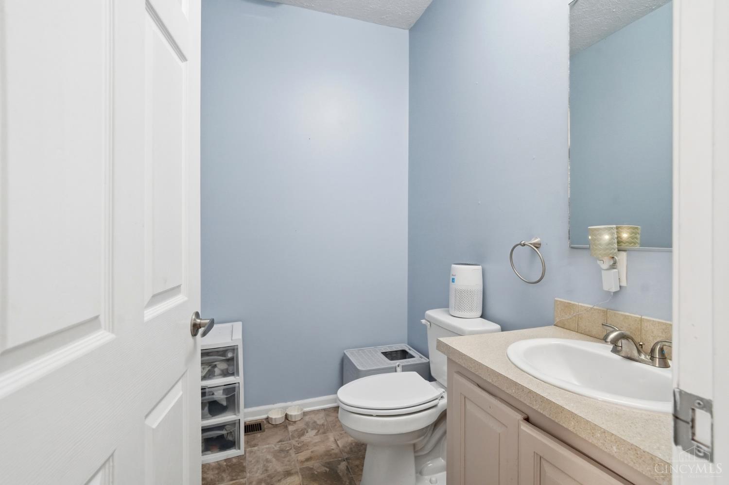 5315 Glenshade Court, Cincinnati, OH, 45227 — photo 10