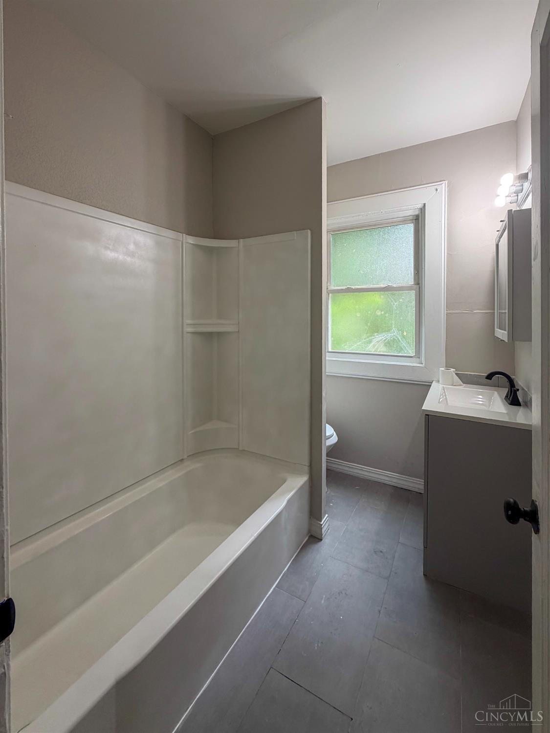 916 Elberon Avenue, Cincinnati, OH, 45205 — photo 6