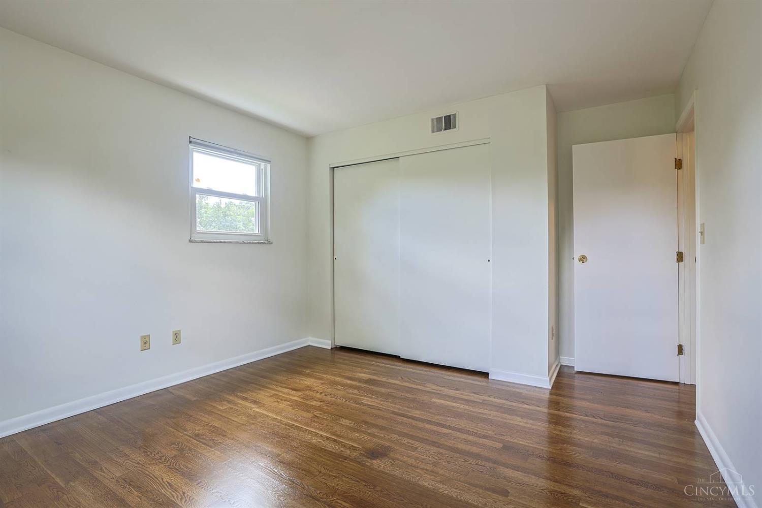 10639 Weil Road, Montgomery, OH, 45249 — photo 36