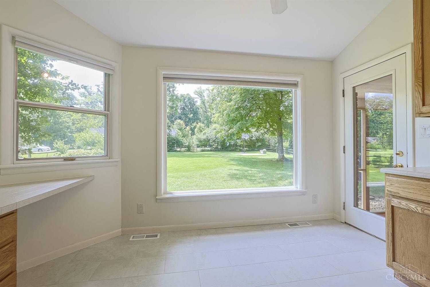 10639 Weil Road, Montgomery, OH, 45249 — photo 23
