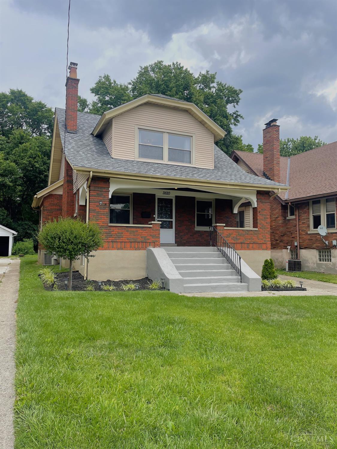 3520 St Martins Place, Cheviot, OH, 45211 — photo 2