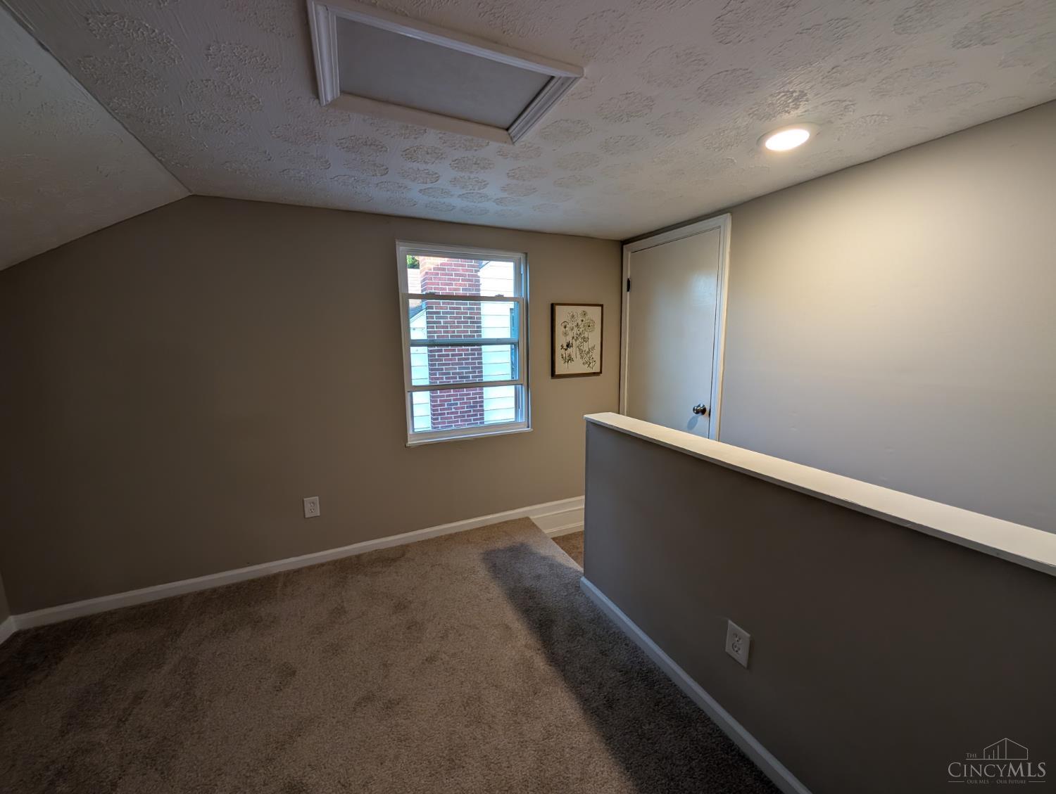 1127 North Bend Dr, Cincinnati, OH, 45224 — photo 19