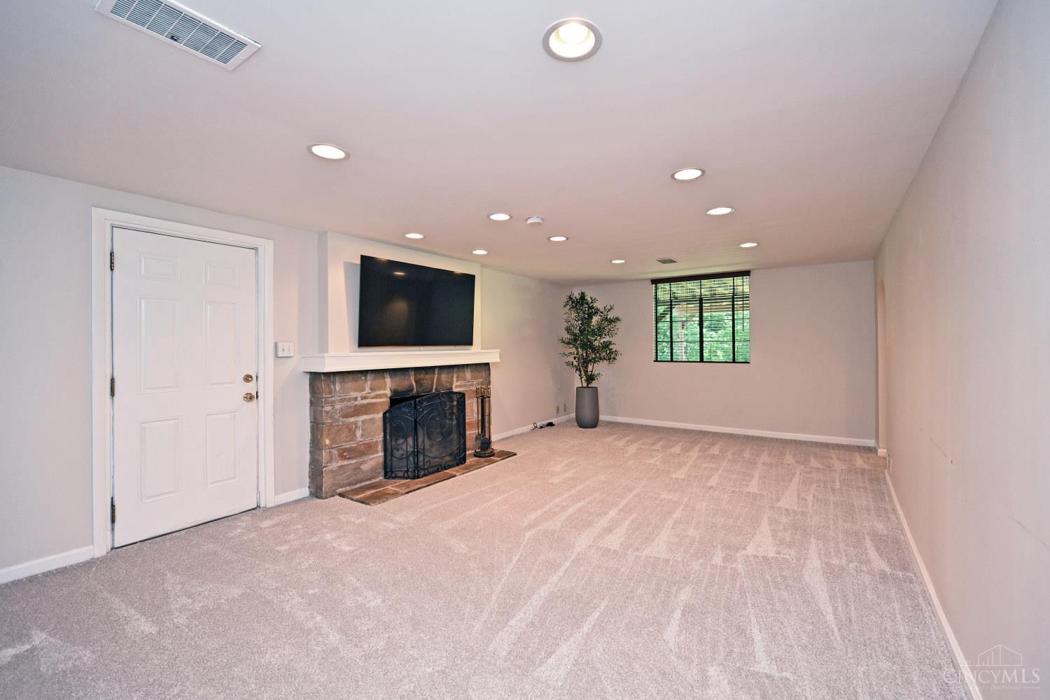 101 Linden Drive, Wyoming, OH, 45215 — photo 57