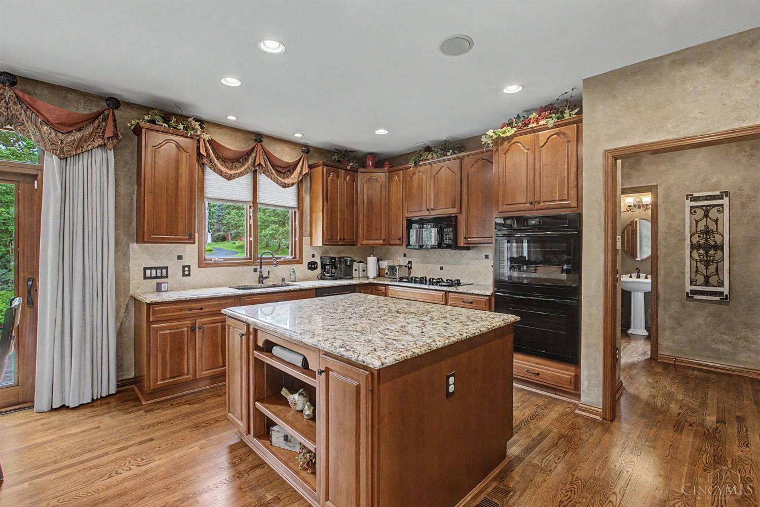 5869 Glynn Court, Delhi Twp, OH, 45233 — photo 6