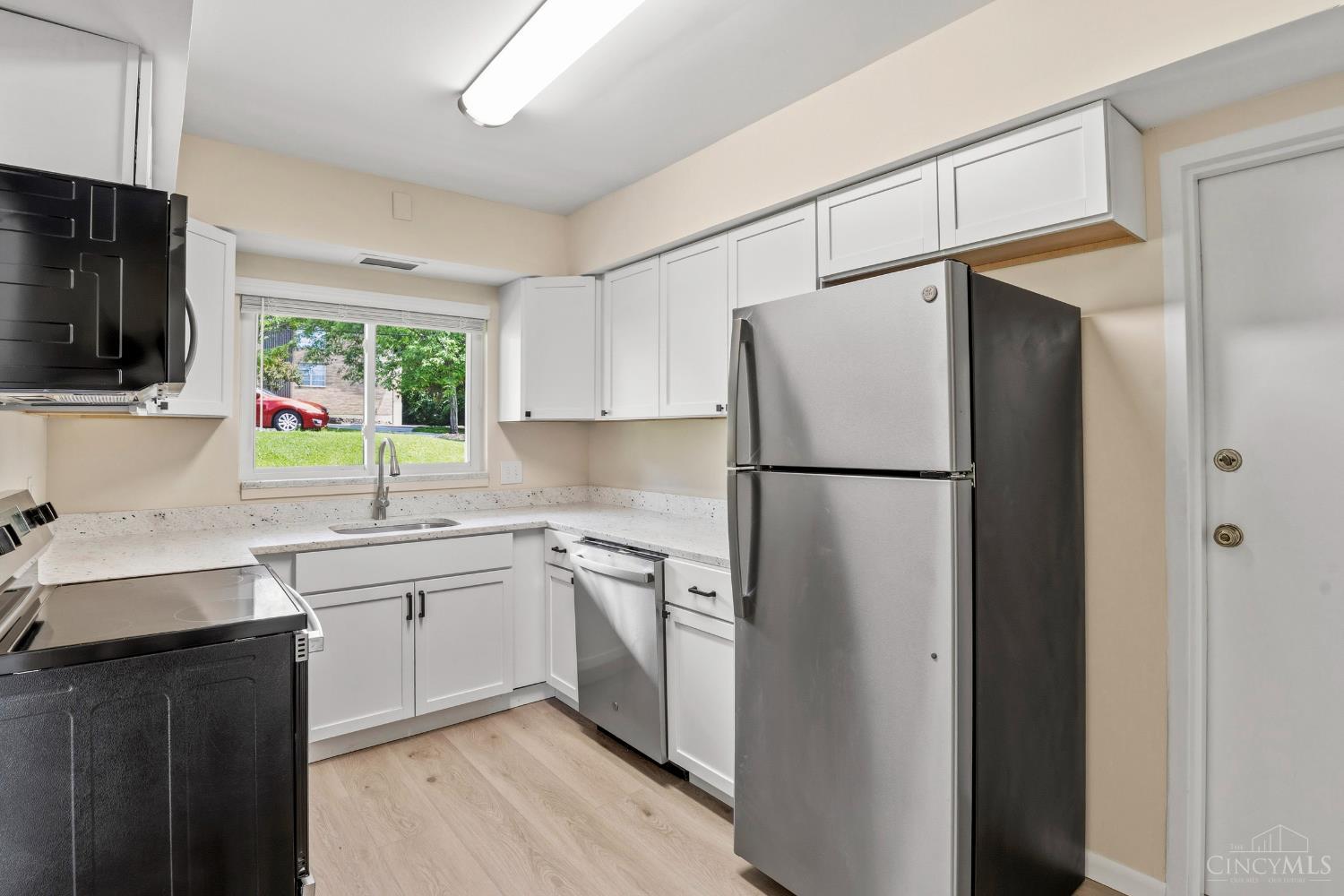 3566 Amberacres Drive #5, Cincinnati, OH, 45237 — photo 6