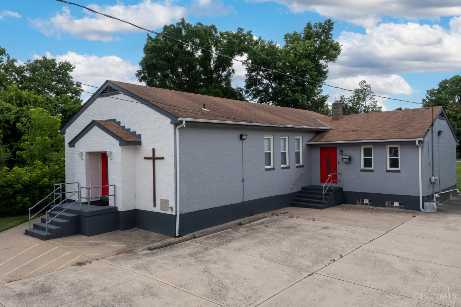 1114 Simmons Avenue, Lincoln Heights, OH, 45215 — photo 2