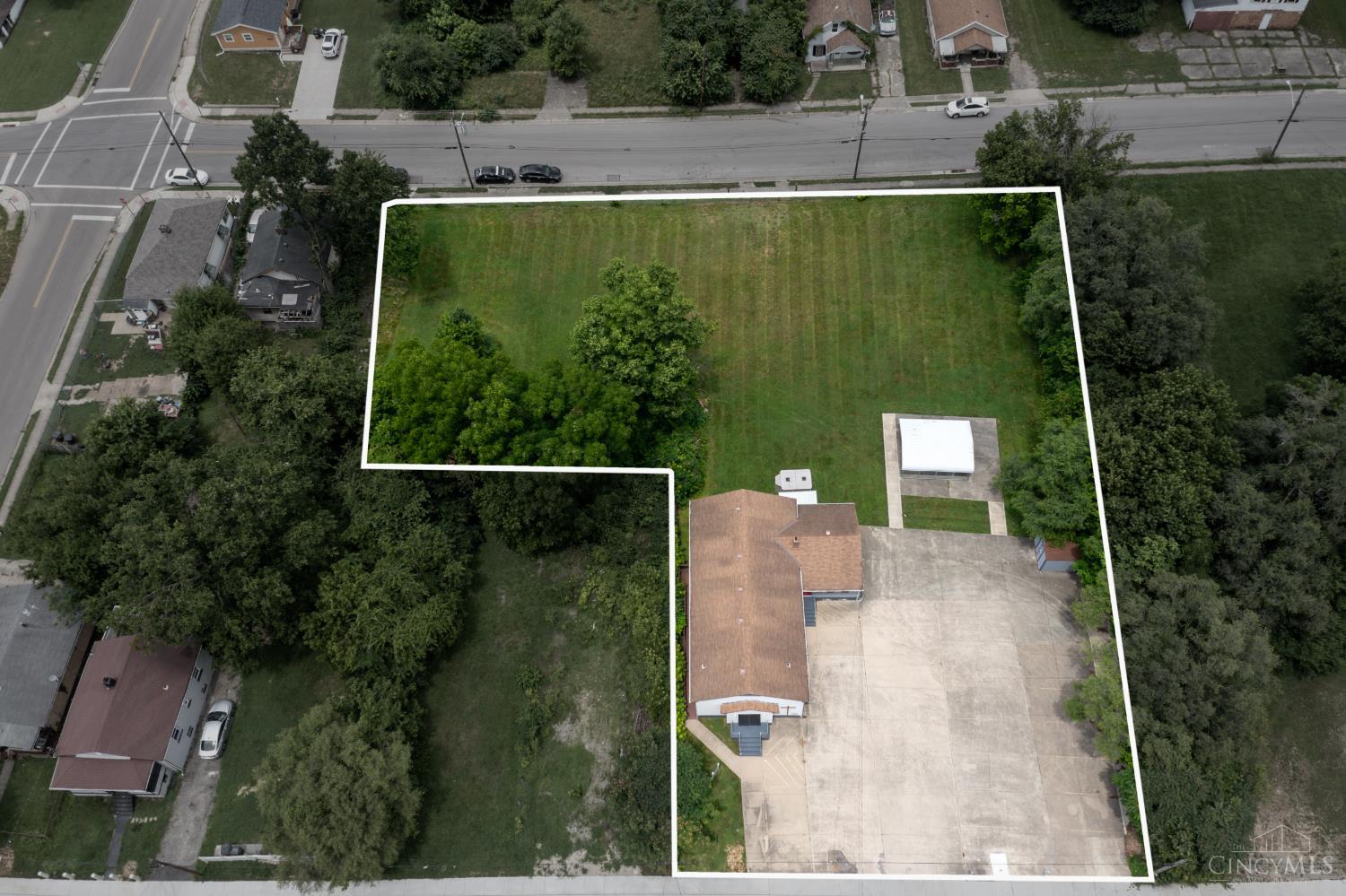 1114 Simmons Avenue, Lincoln Heights, OH, 45215 — photo 3
