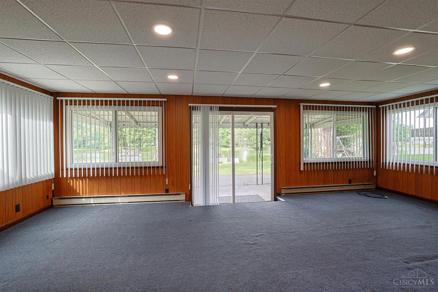 118 Munster Drive, Perry Twp, OH, 45118 — photo 12