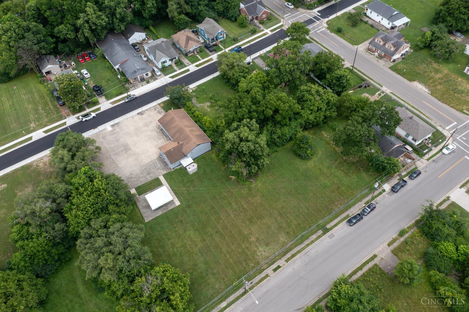 1114 Simmons Avenue, Lincoln Heights, OH, 45215 — photo 27