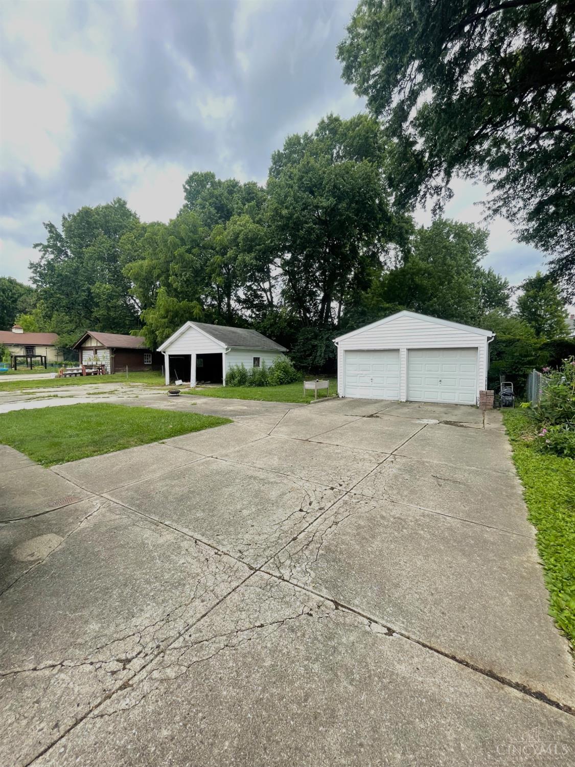 3520 St Martins Place, Cheviot, OH, 45211 — photo 3