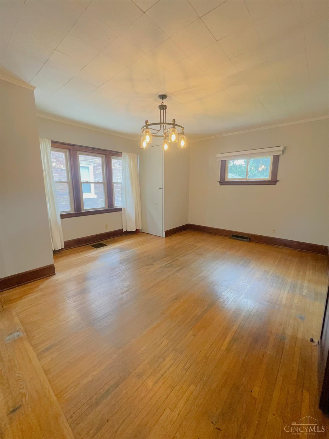 3520 St Martins Place, Cheviot, OH, 45211 — photo 11