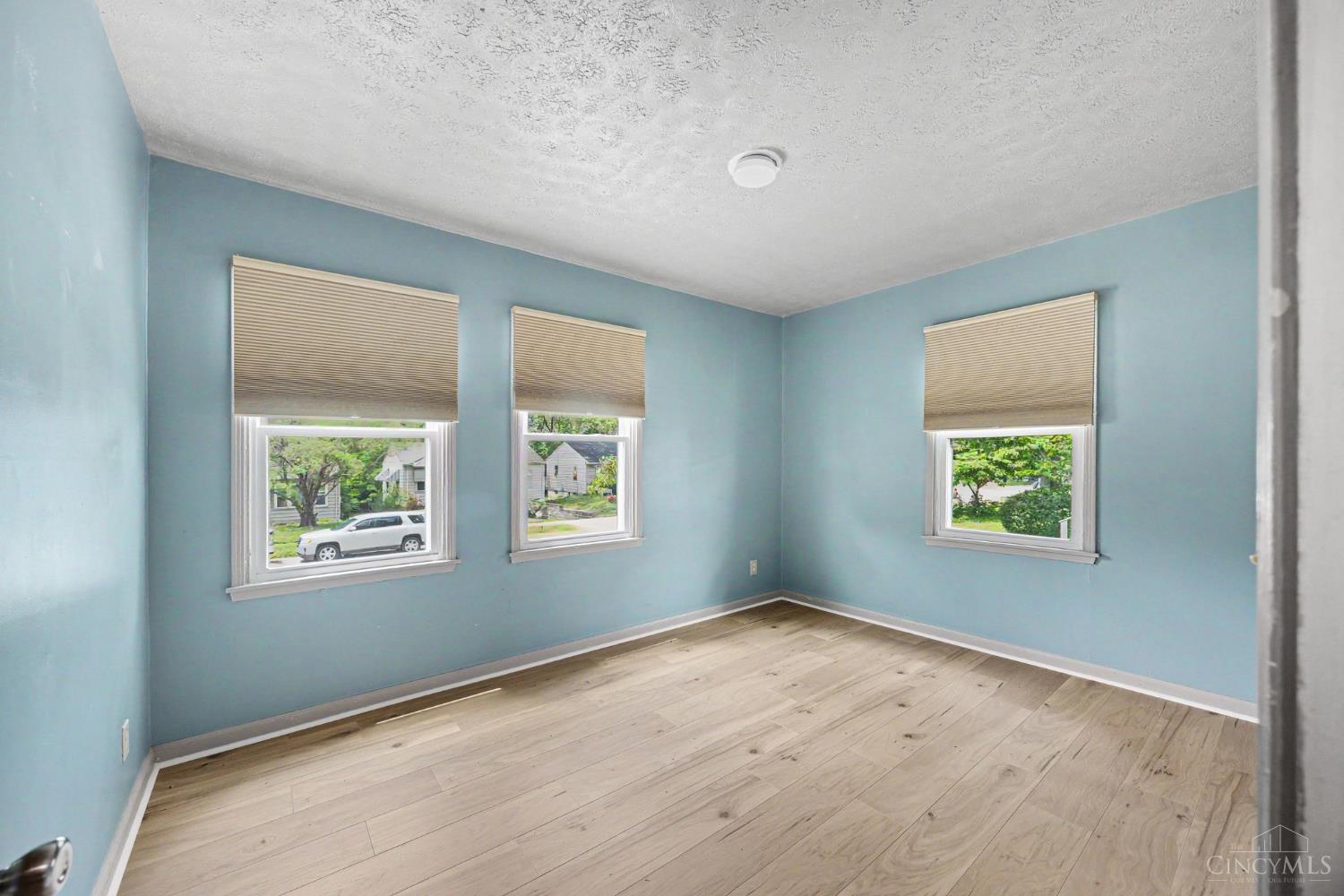 6480 Ridgefield Drive, Springfield Twp., OH, 45224 — photo 9