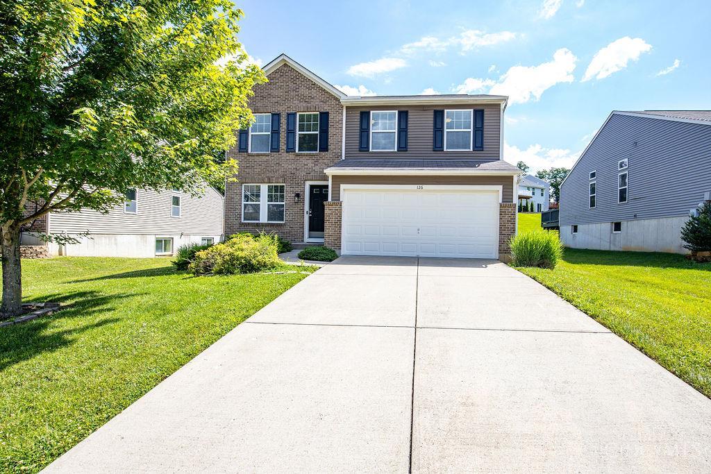 Homes for sale in New Richmond, OH | 126 Regatta Dr, New Richmond, OH 45157 | MLS# 1883622