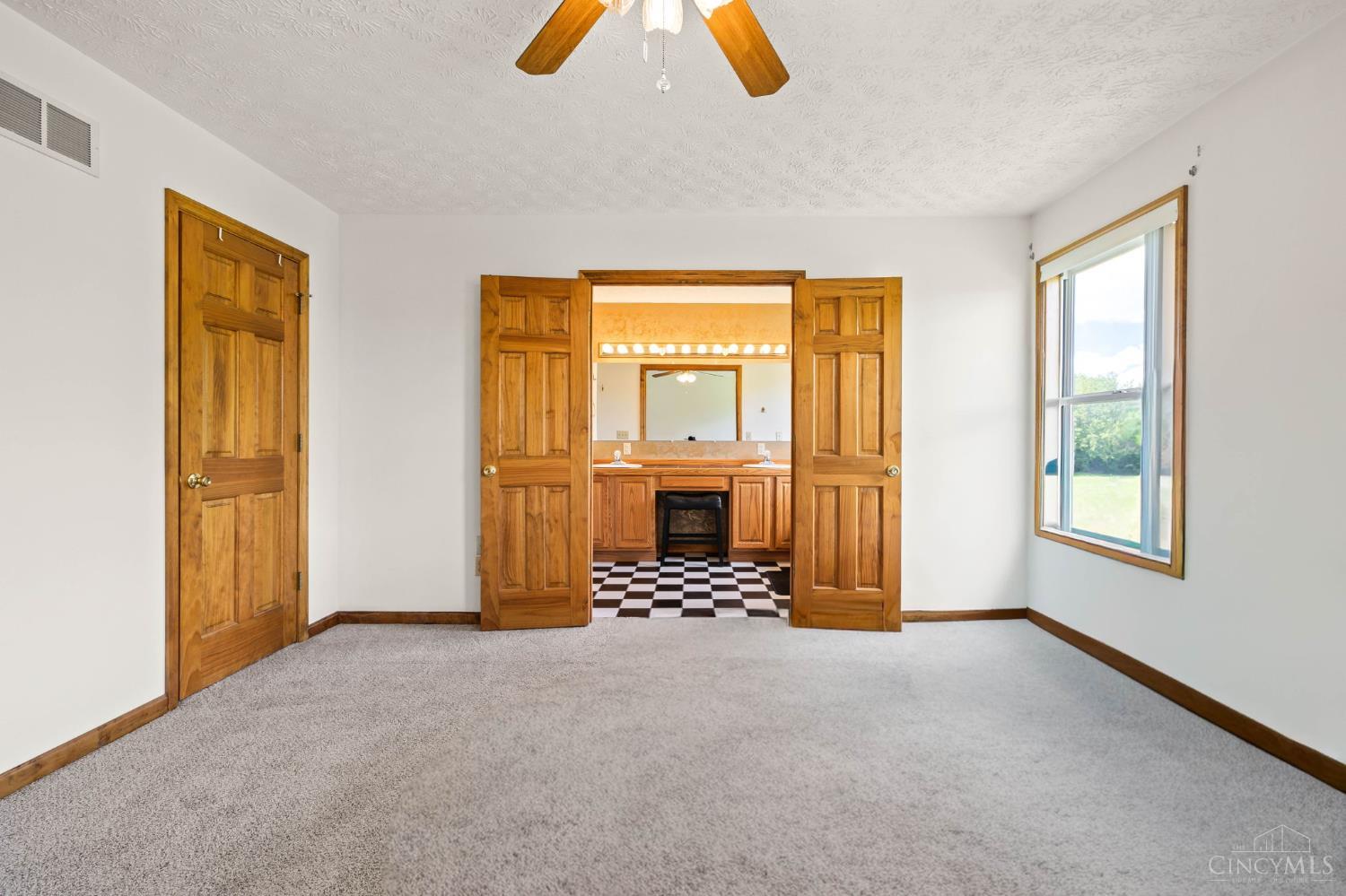 6821 Cincinnati Dayton Road, Liberty Twp, OH, 45044