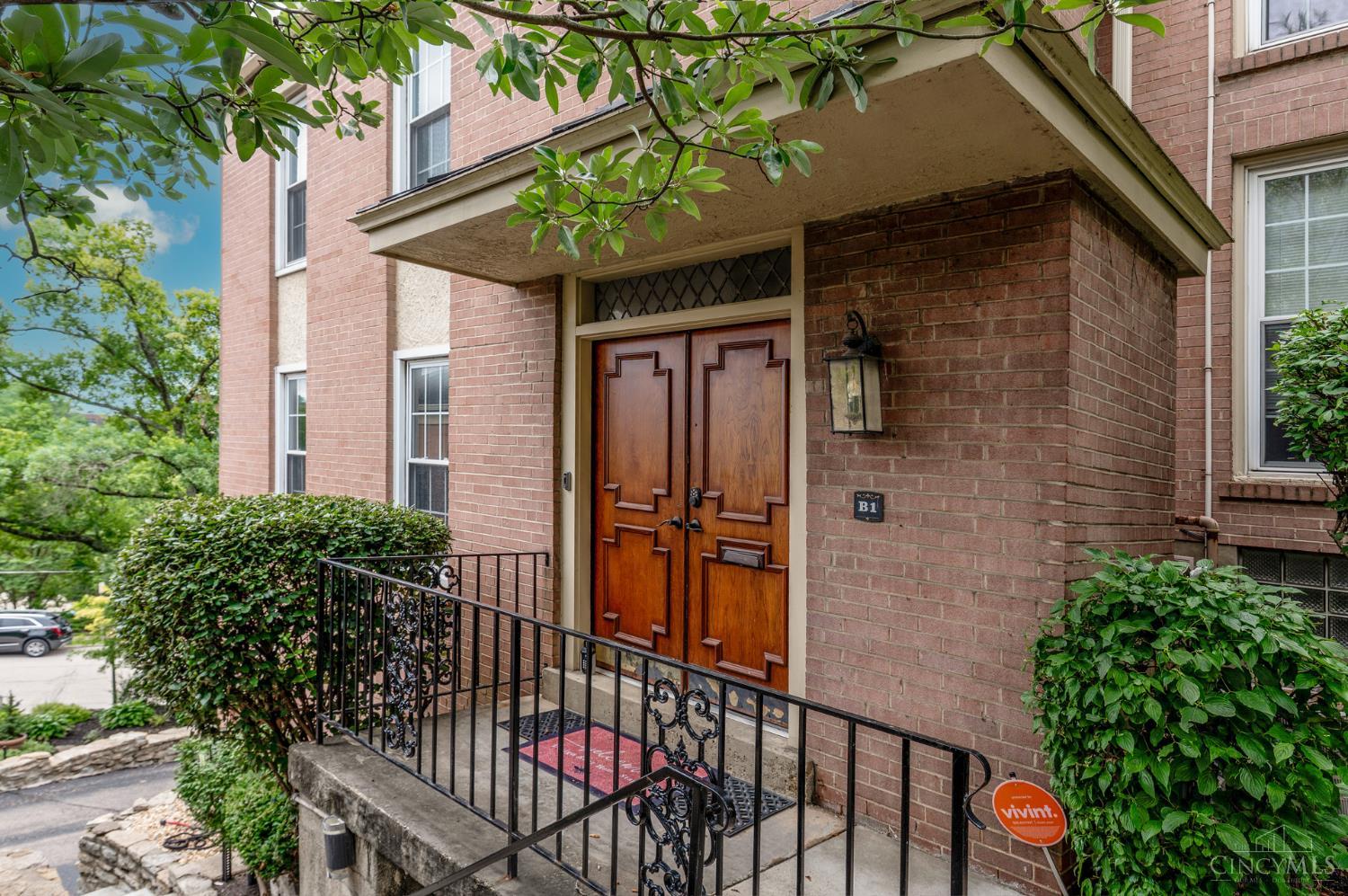 854 Rue De La Paix #B1, Cincinnati, OH, 45220