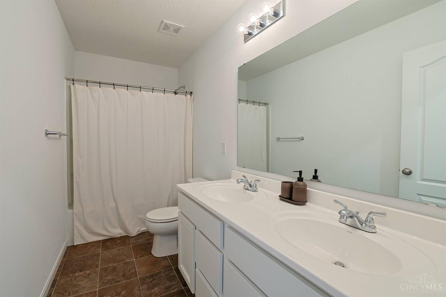 1257 Soaring Way, Hamilton Twp, OH, 45039 — photo 34
