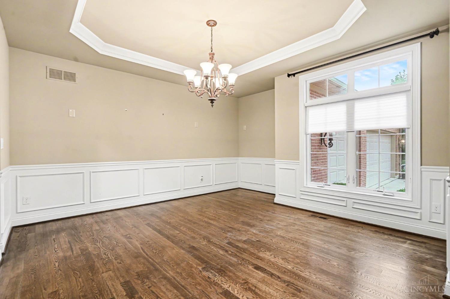 7860 Jolain Drive, Montgomery, OH, 45242