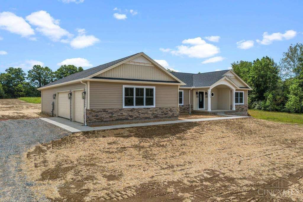 1243 Hunters Glen Drive, Adams Twp, OH, 45177 — photo 2