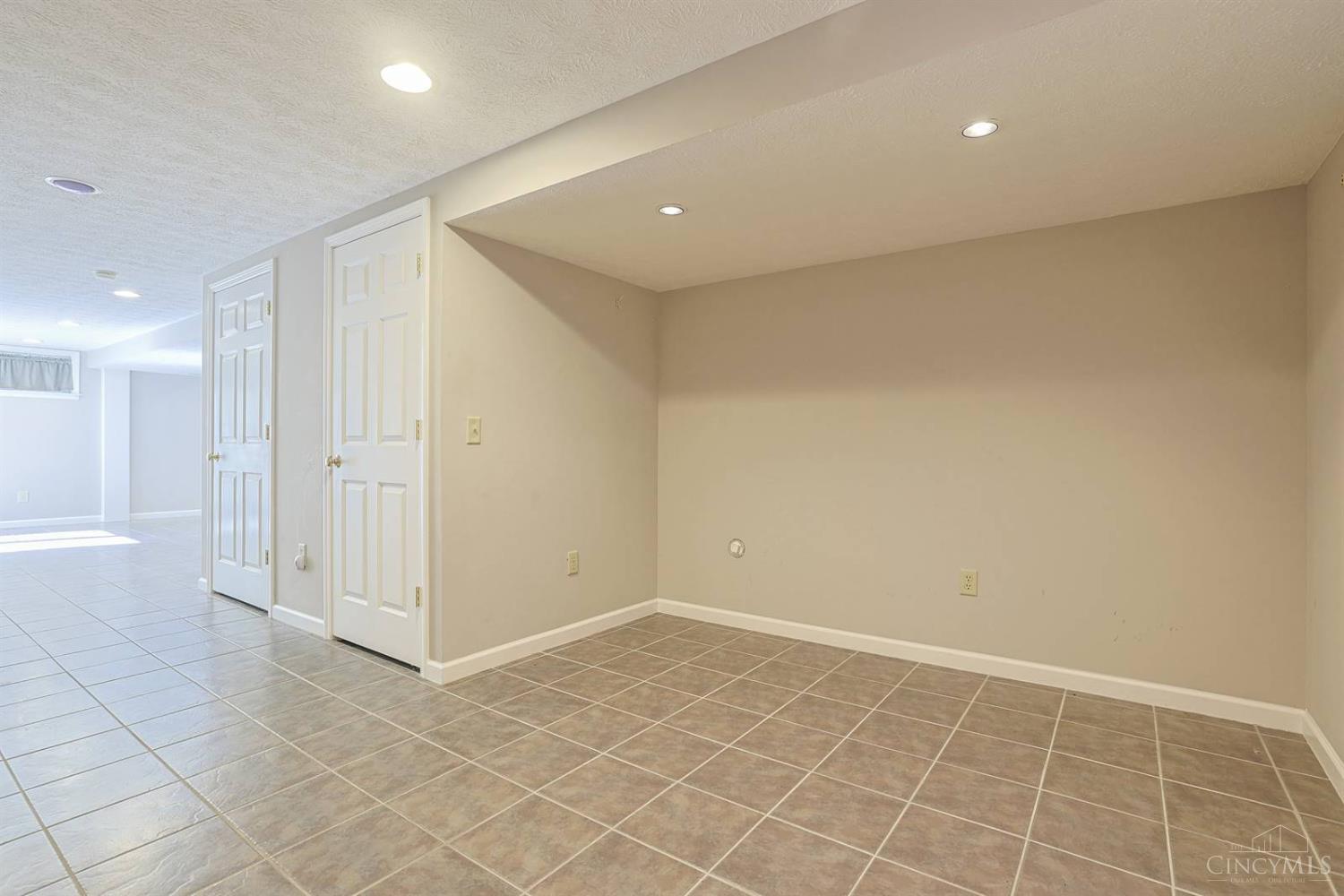 10510 Asheville Pine Court, Harrison, OH, 45030 — photo 42