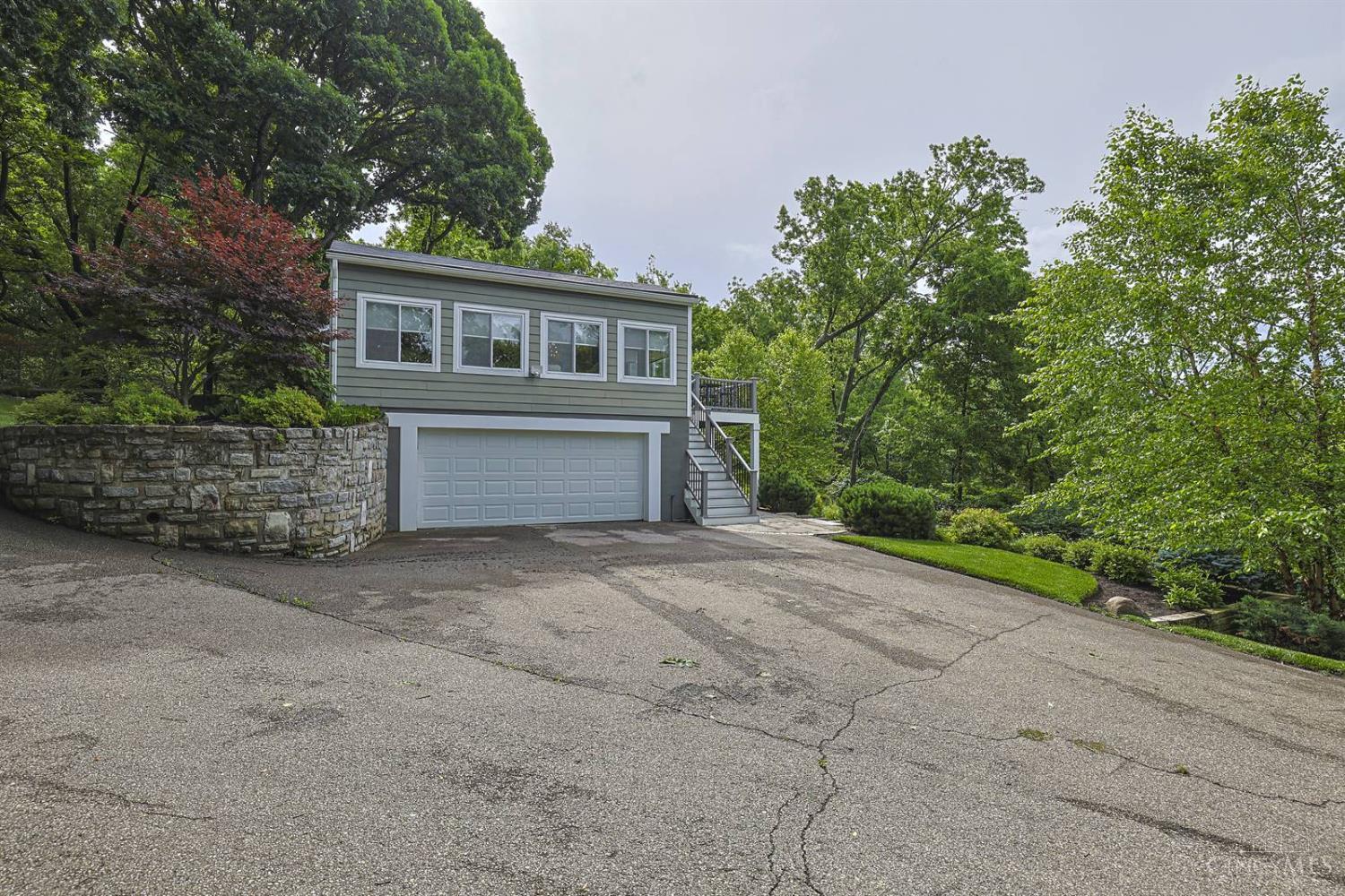 211 Hilltop Lane, Wyoming, OH, 45215 — photo 45