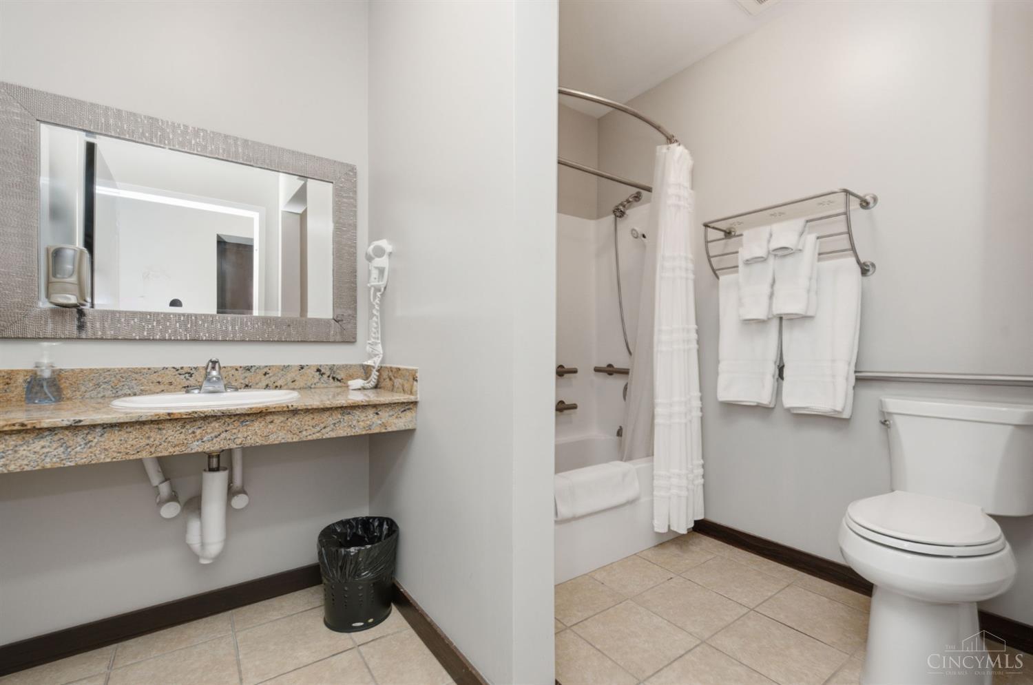 400 Pike Street #612, Cincinnati, OH, 45202 — photo 51