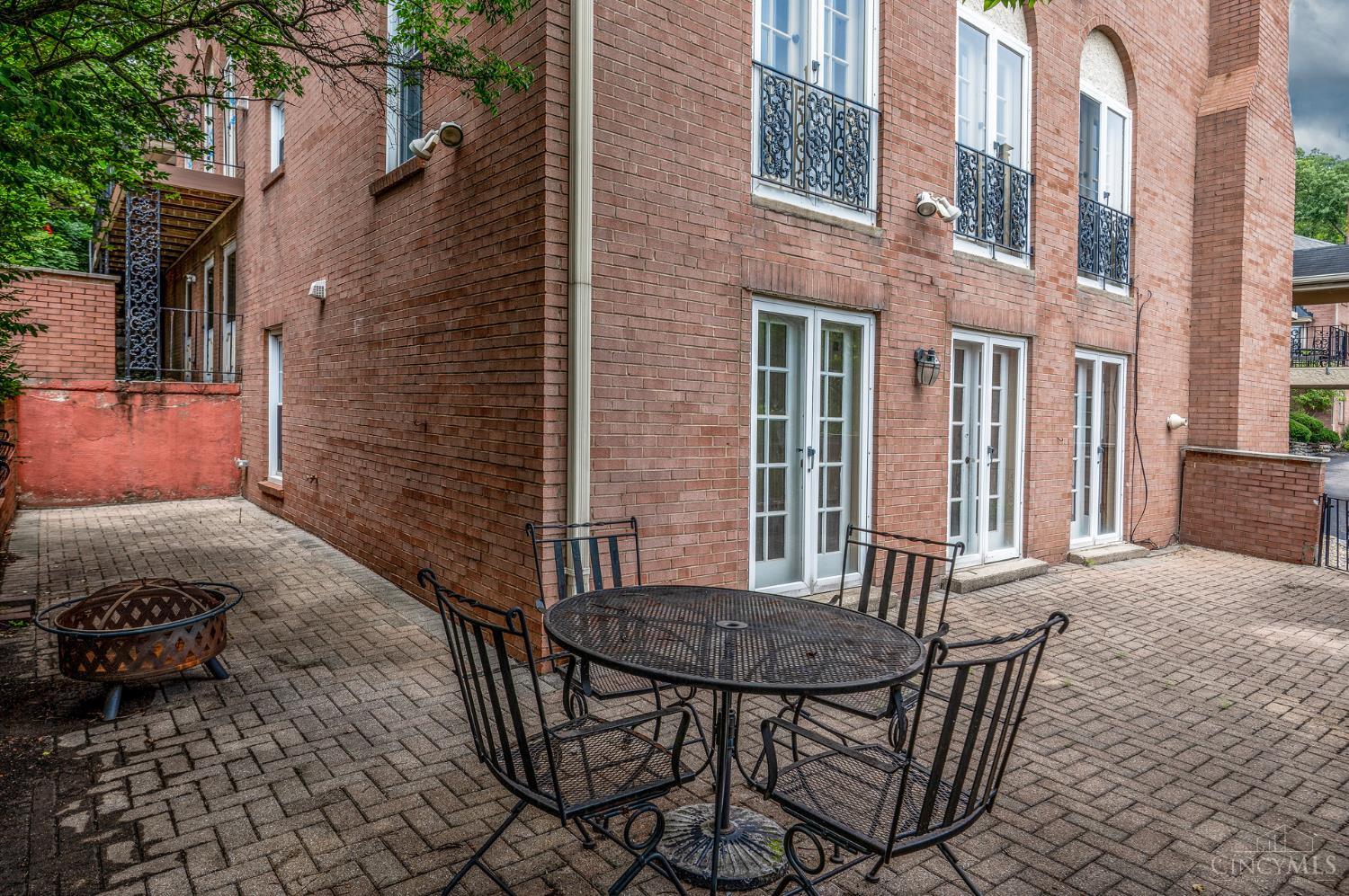 854 Rue De La Paix #B1, Cincinnati, OH, 45220 — photo 37