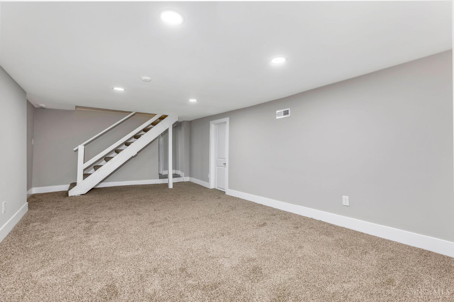 5753 Boomer Road, Green Twp, OH, 45247 — photo 31