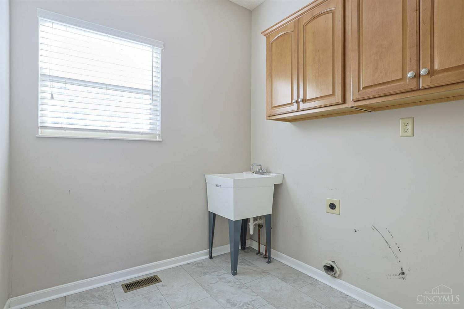 10510 Asheville Pine Court, Harrison, OH, 45030 — photo 47