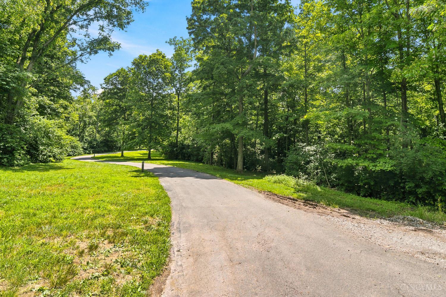 568 Locust Run Road, Pierce Twp, OH, 45245 — photo 19
