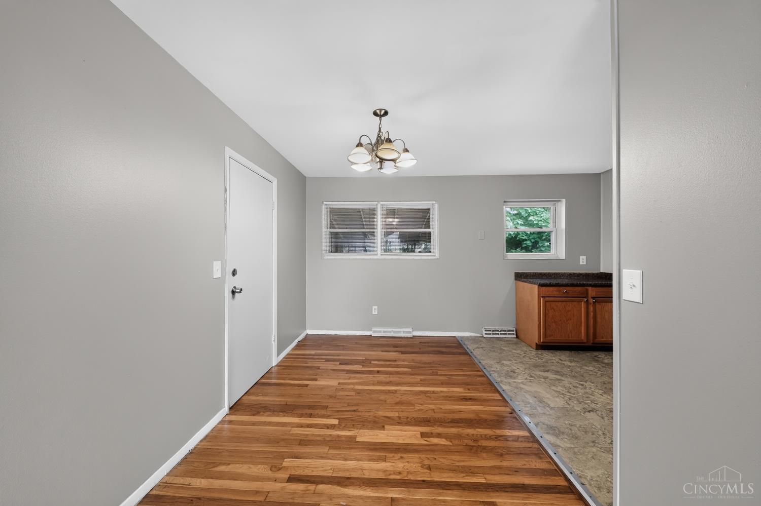 9192 Pippin Road, Colerain Twp, OH, 45251 — photo 11
