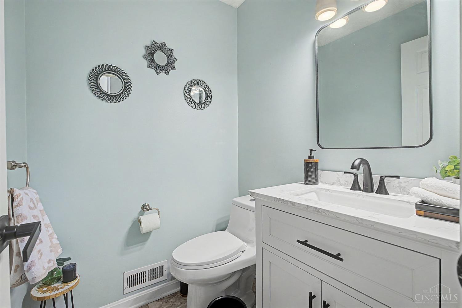 9493 Fox Run Drive, Deerfield Twp., OH, 45040 — photo 23
