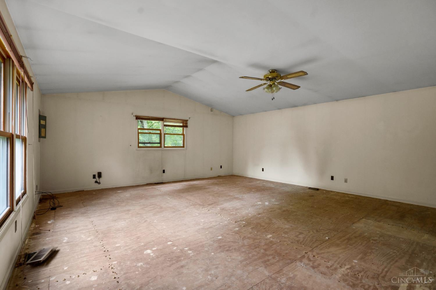 6051 St Rt 132, Goshen Twp, OH, 45122 — photo 13