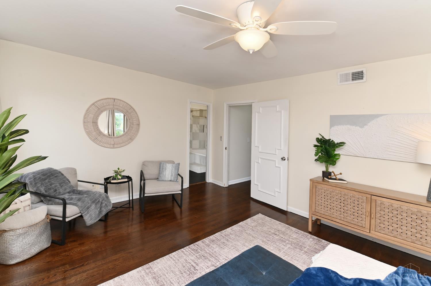 854 Rue De La Paix #B1, Cincinnati, OH, 45220 — photo 26