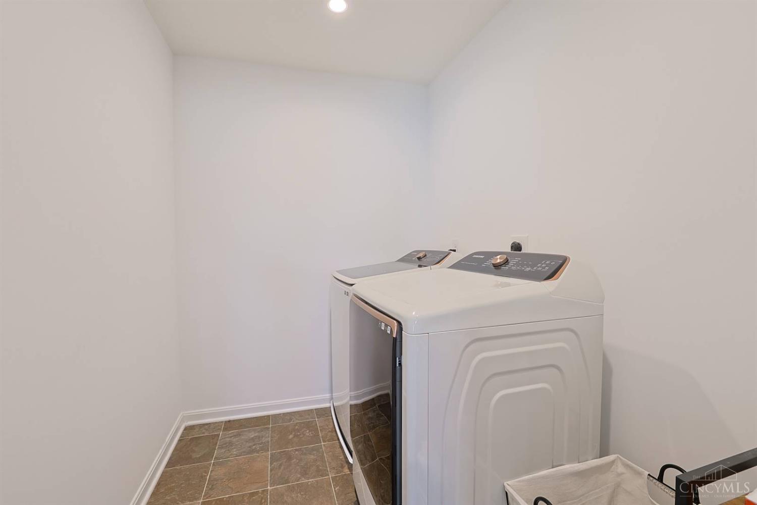 1257 Soaring Way, Hamilton Twp, OH, 45039 — photo 35