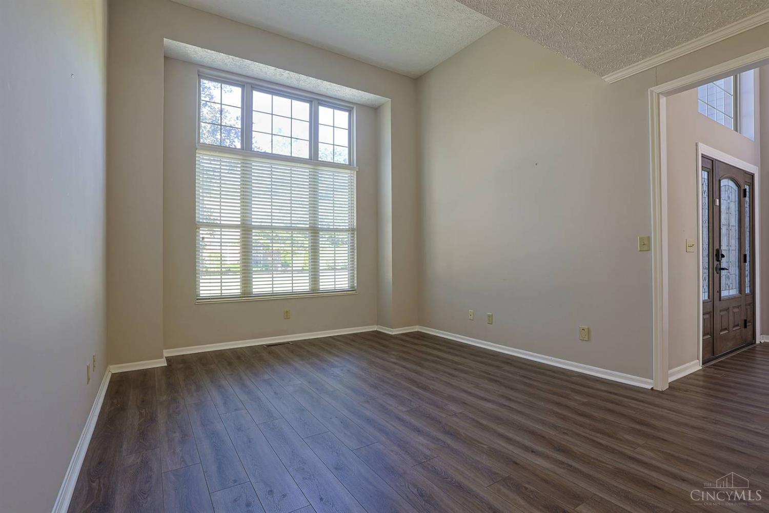 10510 Asheville Pine Court, Harrison, OH, 45030 — photo 6