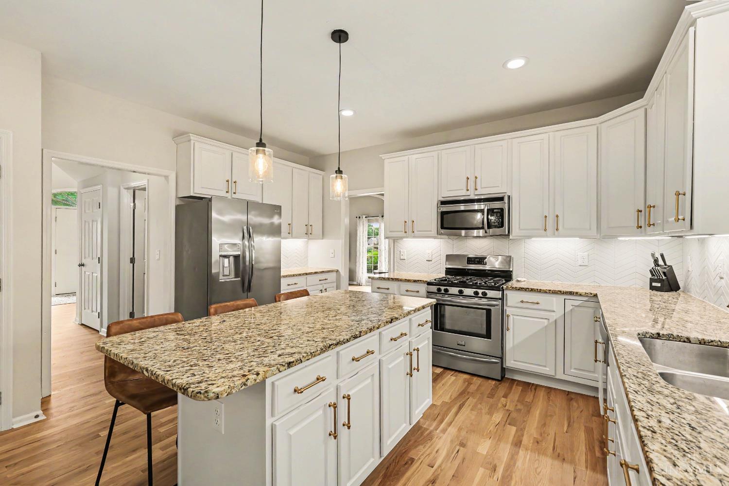1001 Castlebay Drive, Pierce Twp, OH, 45245 — photo 12