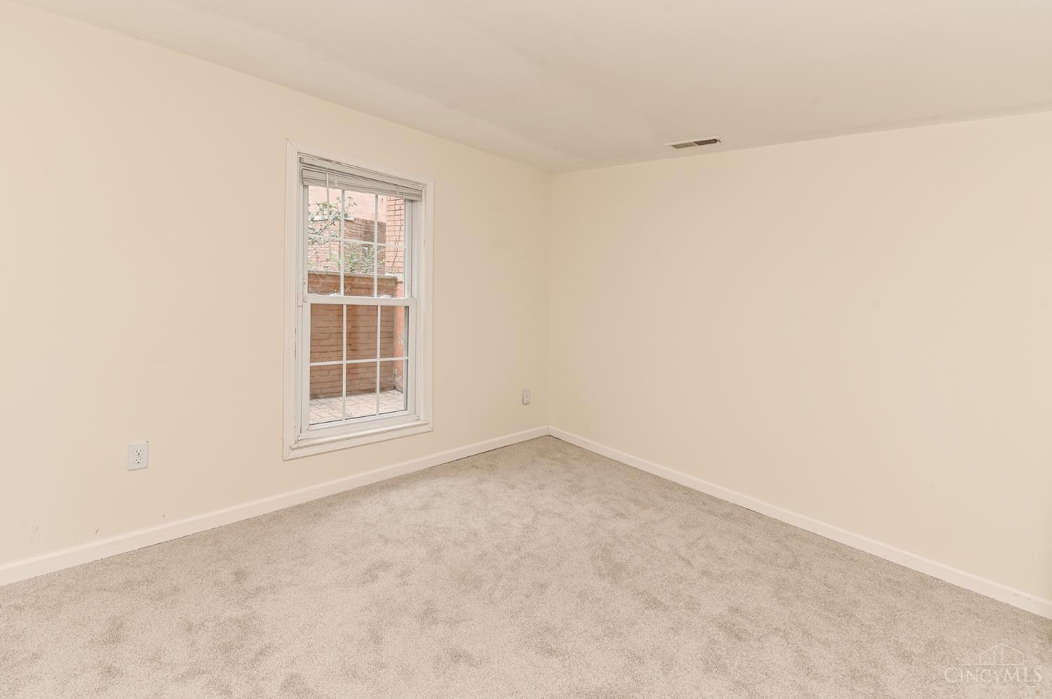 854 Rue De La Paix #B1, Cincinnati, OH, 45220 — photo 36