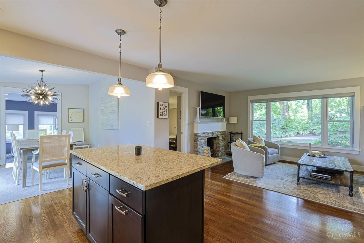 211 Hilltop Lane, Wyoming, OH, 45215 — photo 19