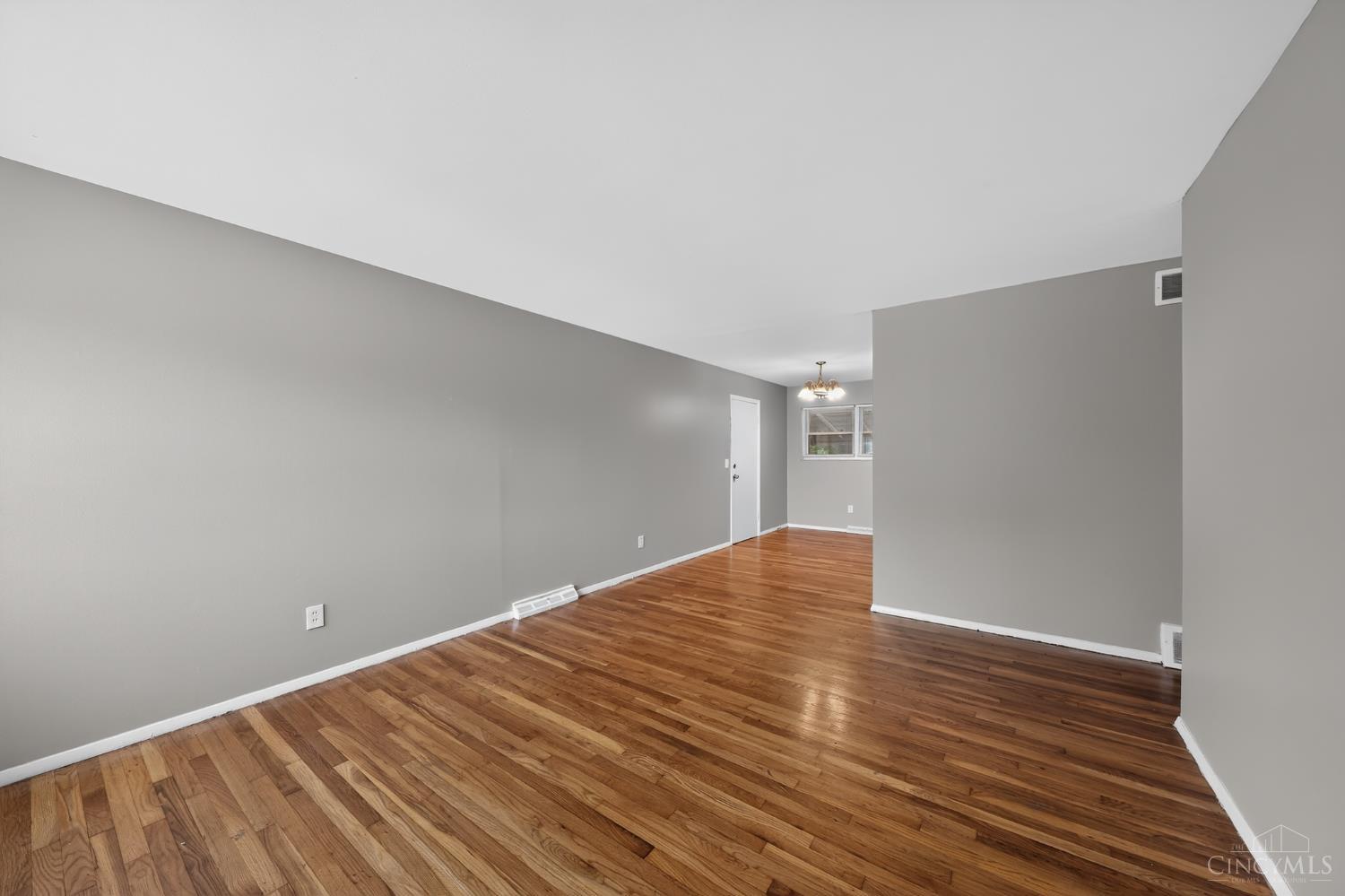 9192 Pippin Road, Colerain Twp, OH, 45251 — photo 5