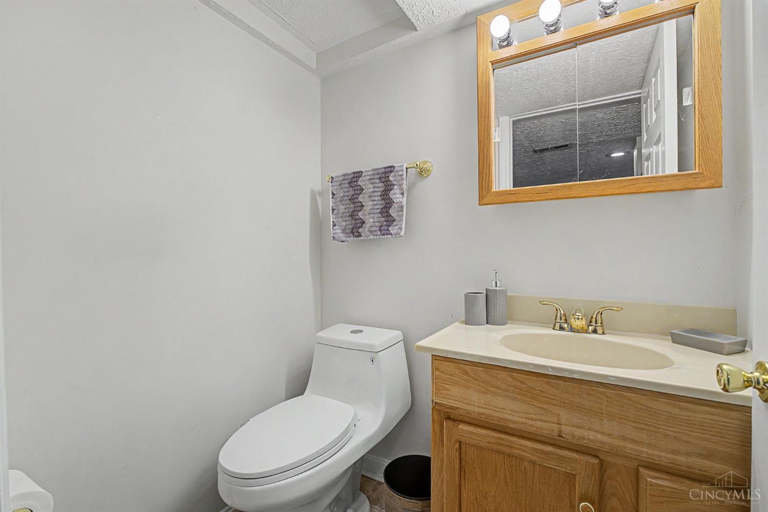 9493 Fox Run Drive, Deerfield Twp., OH, 45040 — photo 45
