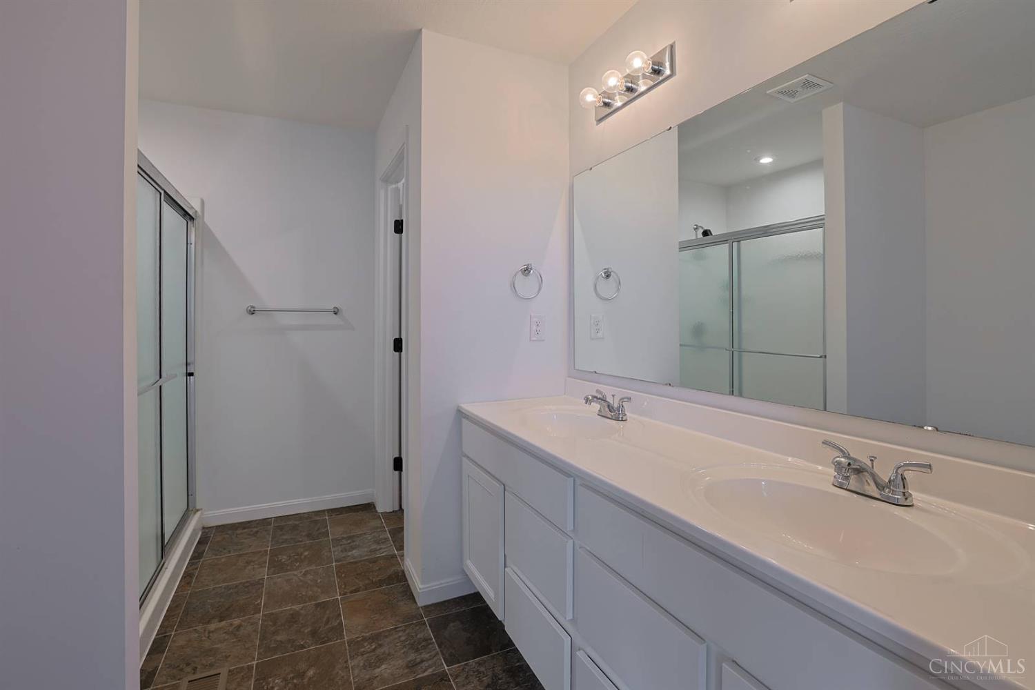 1257 Soaring Way, Hamilton Twp, OH, 45039 — photo 23