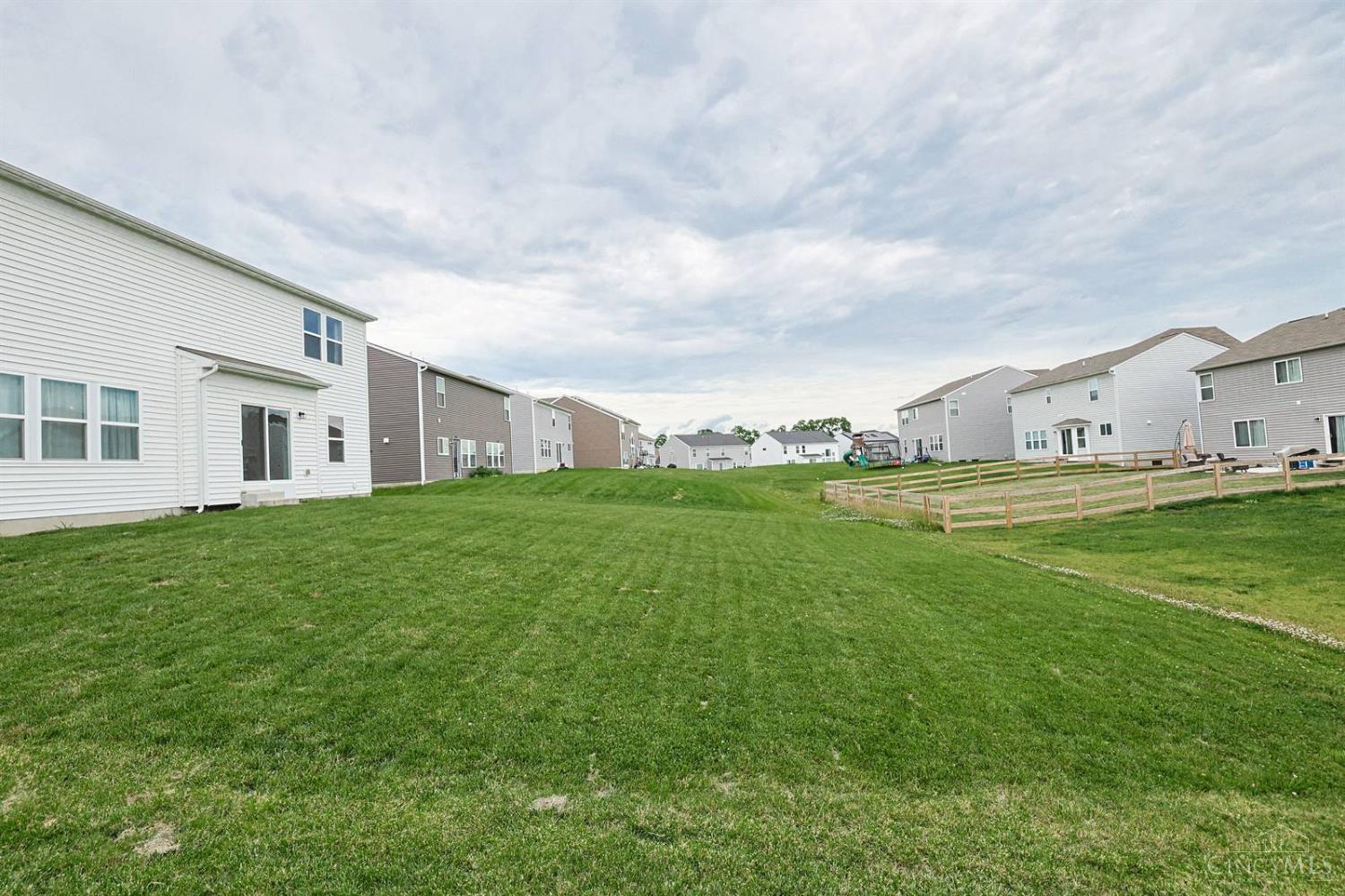 1257 Soaring Way, Hamilton Twp, OH, 45039 — photo 37