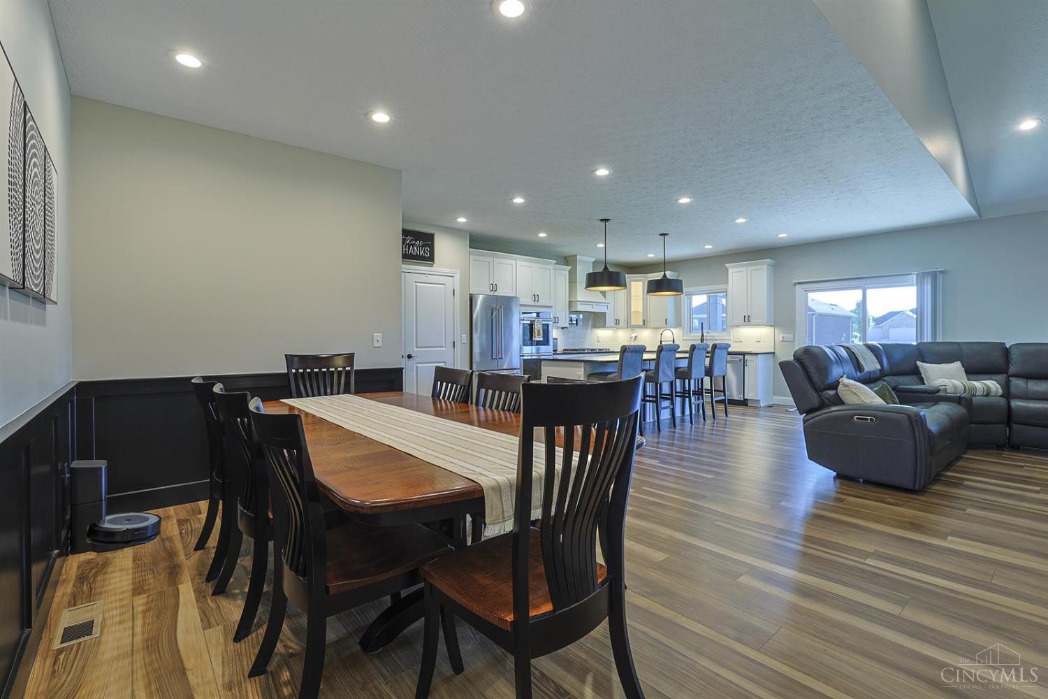 139 Wolf Creek Court, Carlisle, OH, 45005 — photo 11