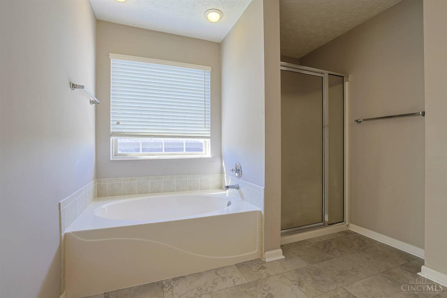 10510 Asheville Pine Court, Harrison, OH, 45030 — photo 28