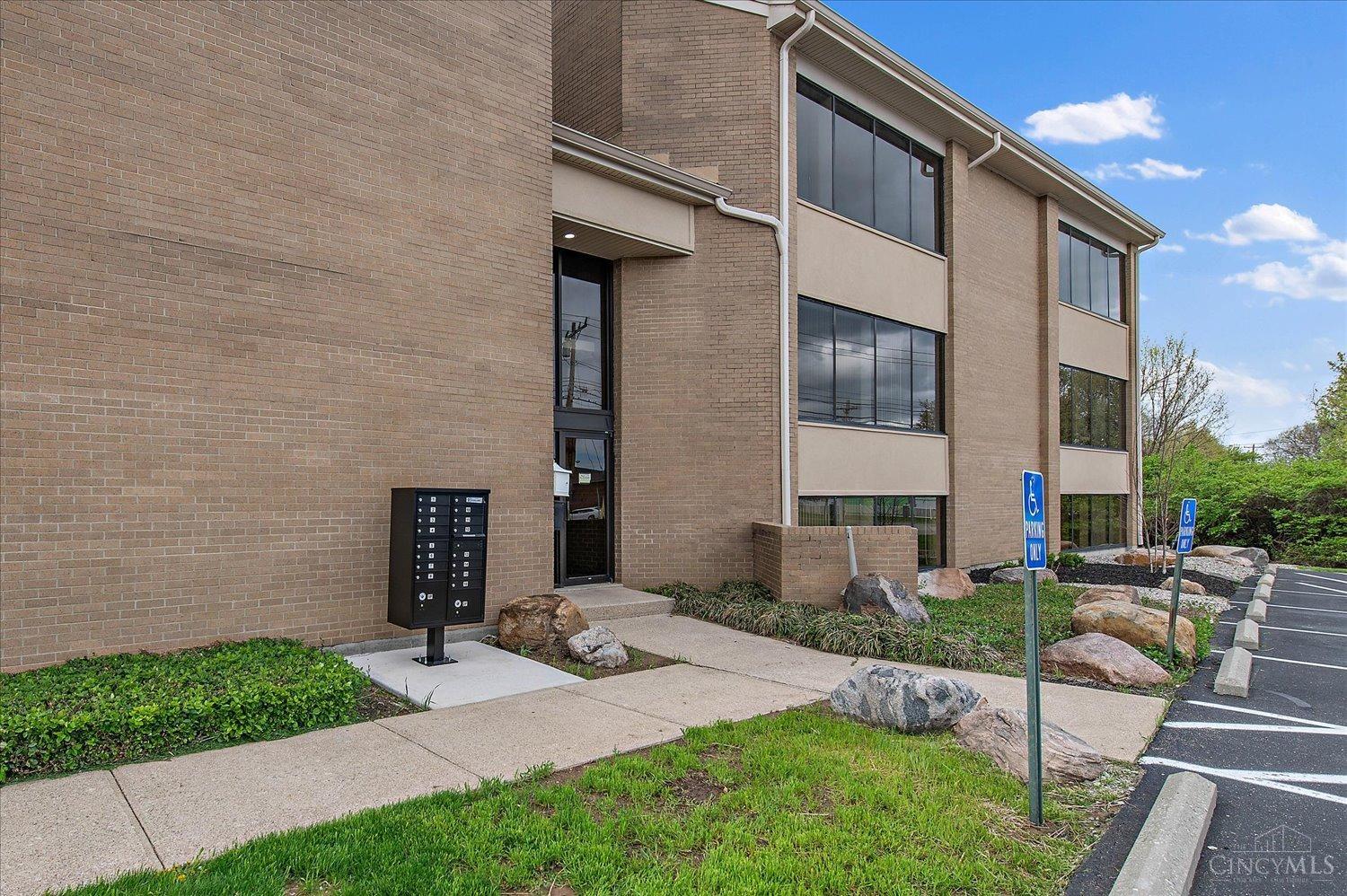 6660 Dixie Highway, Fairfield, OH, 45014 — photo 6