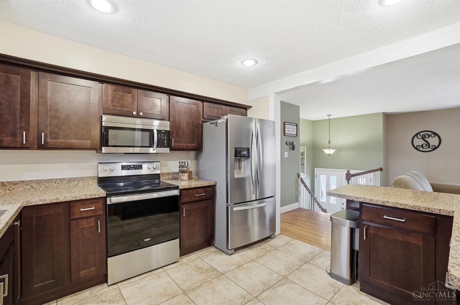 804 Victoria Drive, Franklin, OH, 45005 — photo 12