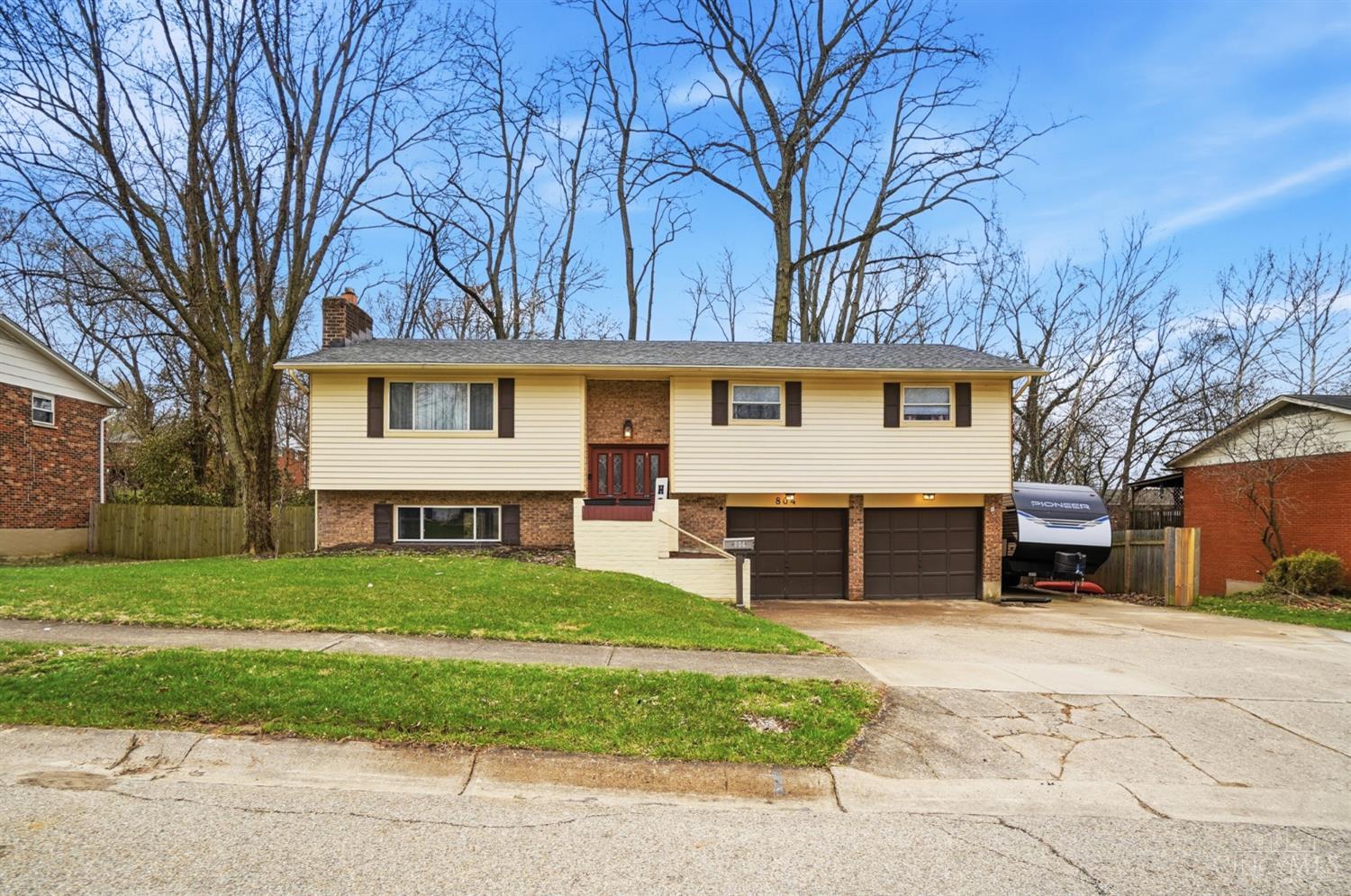 804 Victoria Drive, Franklin, OH, 45005 — photo 2