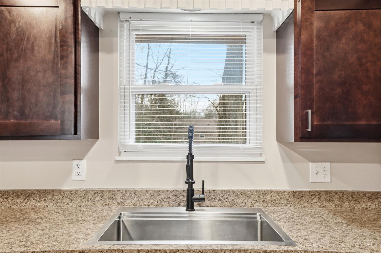 804 Victoria Drive, Franklin, OH, 45005 — photo 13