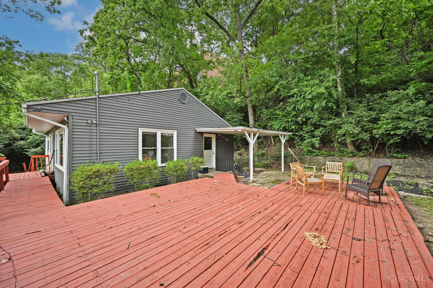 2881 Marshall Avenue, Cincinnati, OH, 45225