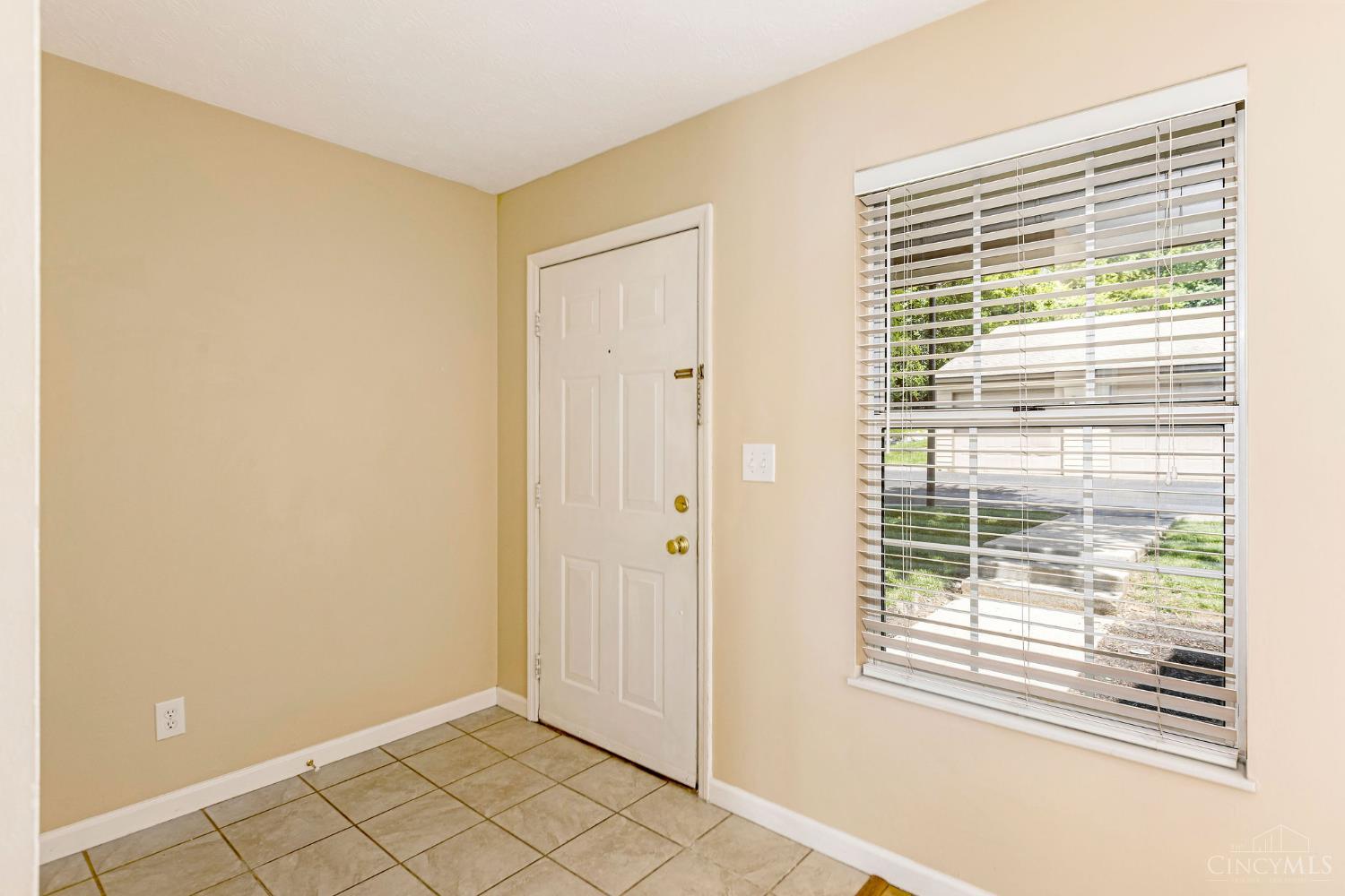 10555 Montgomery Road #77, Montgomery, OH, 45242 — photo 35